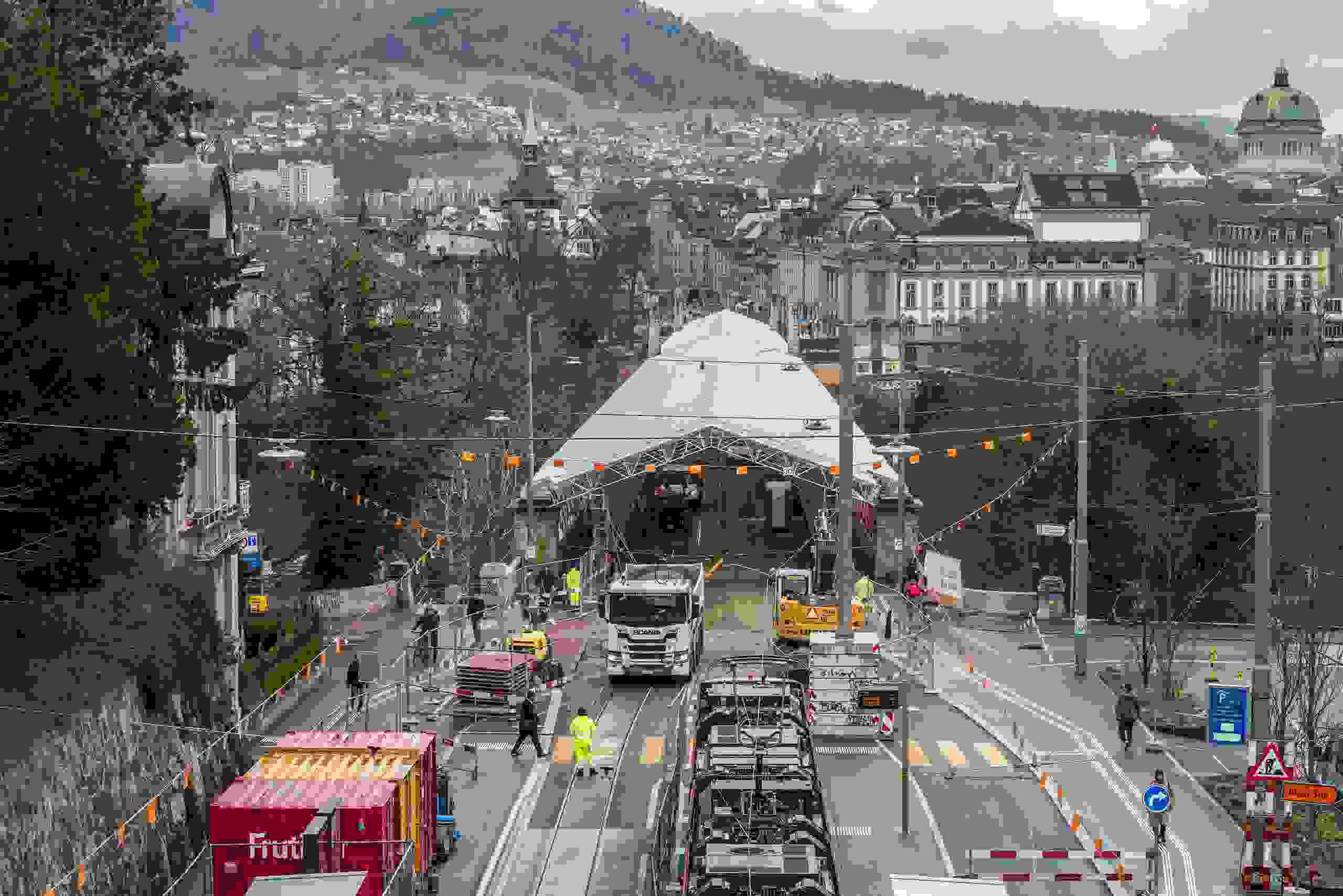 26.02.2025_kornhausbrucke_zeltbau_egggerx_1125.jpg