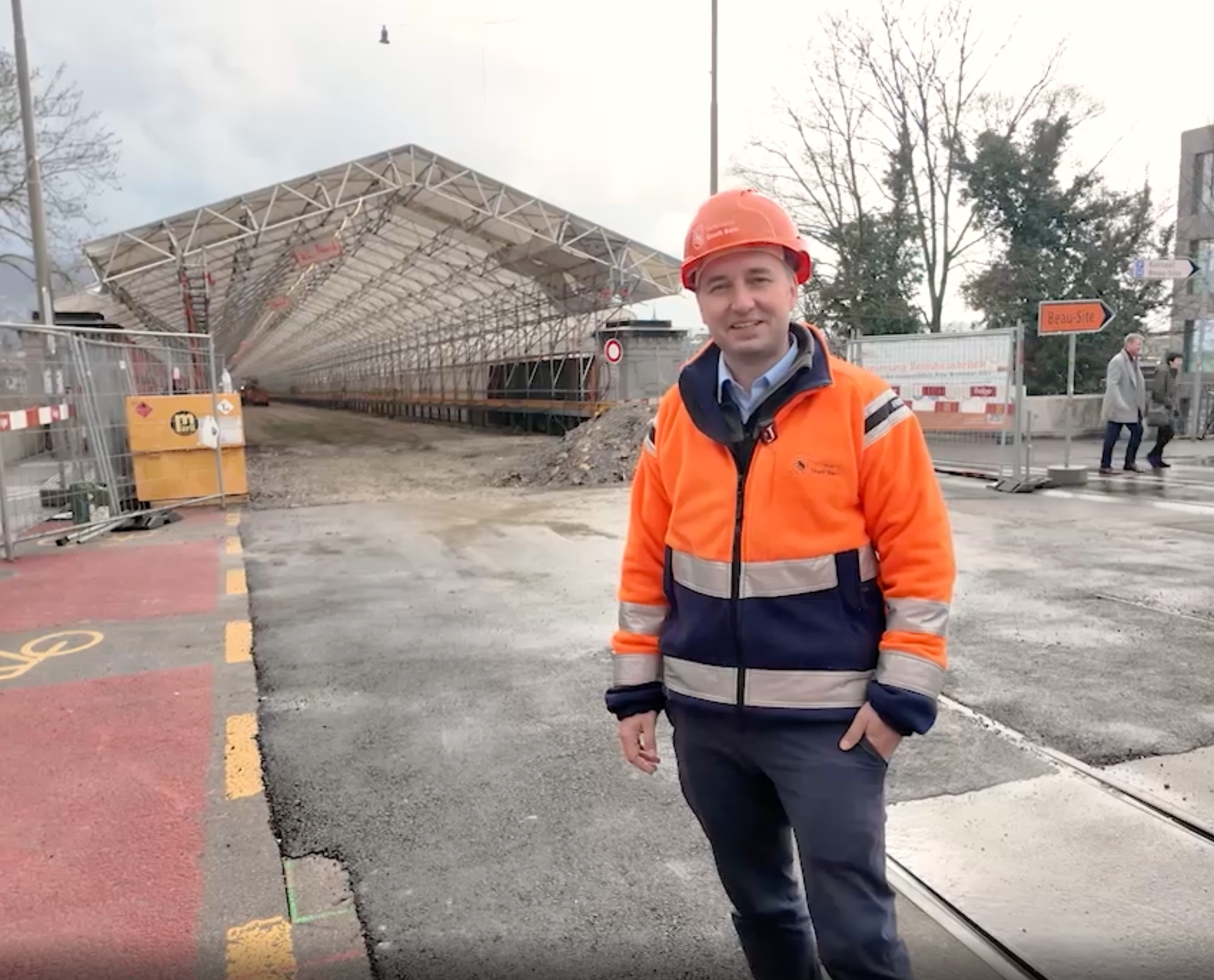 plattformj_besucht_die_baustelle1.png